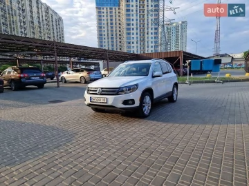 Авто Volkswagen Tiguan 2014 № 7758638