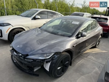 Авто Tesla Model 3 2024 № 7758668