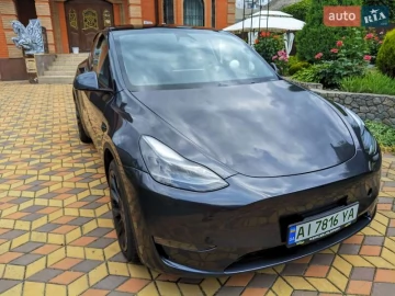 Авто Tesla Model Y 2024 № 7758712