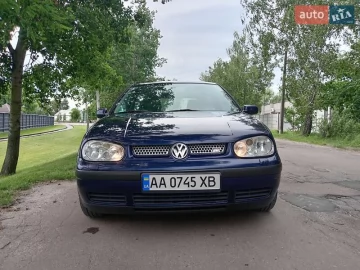 Авто Volkswagen Golf 2002 № 7758773