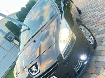 Авто Peugeot 5008 2010 № 7758857