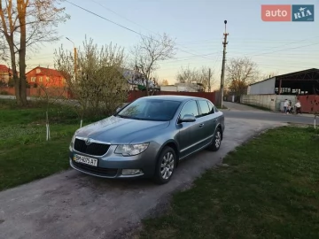 Авто Skoda Superb 2011 № 7758861