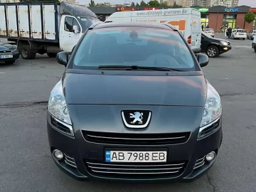 Авто Peugeot 5008 2012 № 7758877
