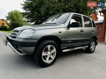 Авто Chevrolet Niva 2007 № 7758898
