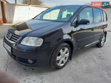 Авто Volkswagen Touran 2004 № 7758903