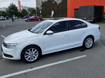 Авто Volkswagen Jetta 2013 № 7758931