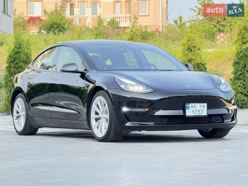 Авто Tesla Model 3 2022 № 7758945