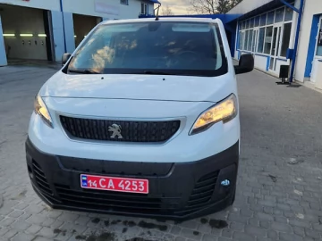 Авто Peugeot Expert 2020 № 7759082