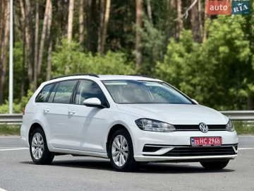 Авто Volkswagen Golf 2020 № 7759106