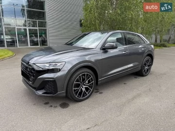 Авто Audi Q8 2024 № 7759117