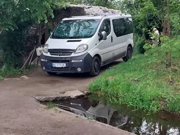 Авто Opel Vivaro 2002 № 7759210