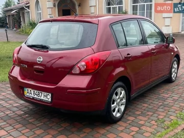 Авто Nissan Tiida 2008 № 7759318