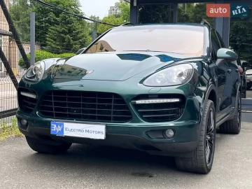 Авто Porsche Cayenne 2013 № 7759390