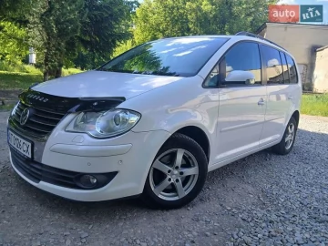 Авто Volkswagen Touran 2008 № 7759615