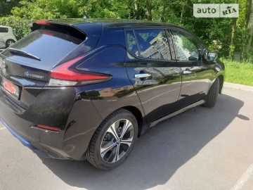 Авто Nissan Leaf 2018 № 7759643