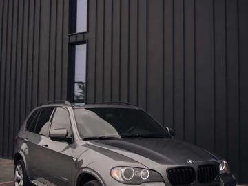 Авто BMW X5 2010 № 7759676