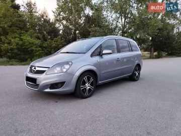Авто Opel Zafira 2009 № 7759763
