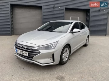 Авто Hyundai Elantra 2019 № 7759809