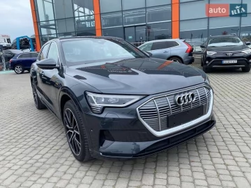 Авто Audi E-Tron 2020 № 7759862