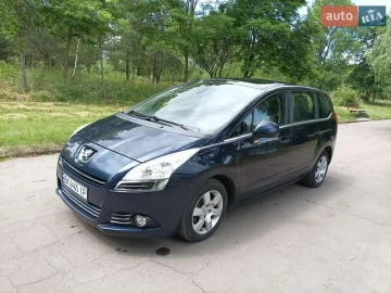 Авто Peugeot 5008 2010 № 7760200