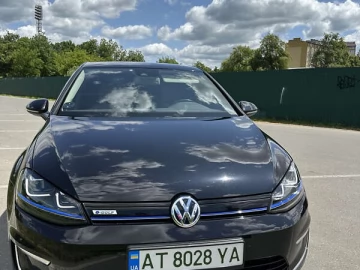 Авто Volkswagen E-Golf 2015 № 7760226