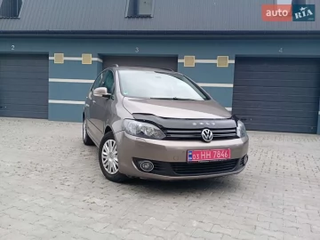 Авто Volkswagen Golf Plus 2010 № 7760618