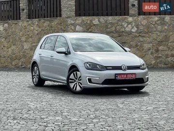 Авто Volkswagen E-Golf 2016 № 7760646