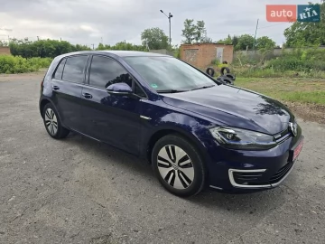 Авто Volkswagen E-Golf 2020 № 7760728