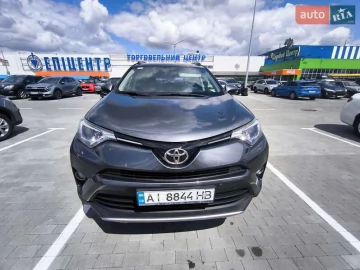 Авто Toyota Rav4 2017 № 7760902