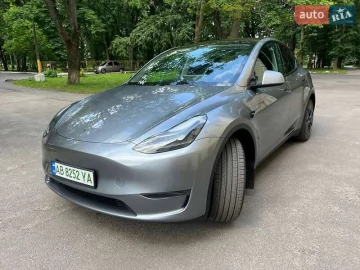 Авто Tesla Model Y 2024 № 7760912
