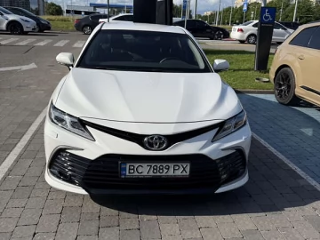 Авто Toyota Camry 2023 № 7760921