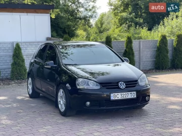 Авто Volkswagen Golf 2004 № 7760992