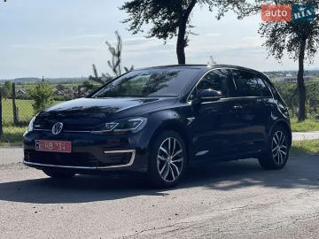 Авто Volkswagen E-Golf 2020 № 7761144