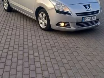 Авто Peugeot 5008 2011 № 7761311