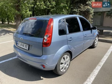 Авто Ford Fiesta 2006 № 7761482