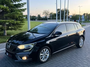 Авто Renault Megane 2016 № 7761668