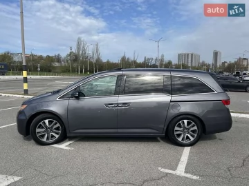 Авто Honda Odyssey 2013 № 7761674
