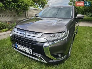 Авто Mitsubishi Outlander 2021 № 7761680