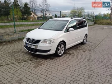 Авто Volkswagen Touran 2007 № 7761925