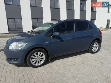 Авто Toyota Auris 2008 № 7761937