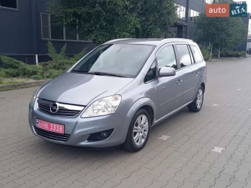 Авто Opel Zafira 2010 № 7762186