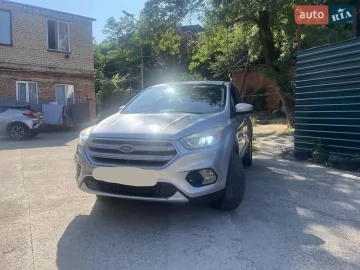 Авто Ford Escape 2017 № 7762249