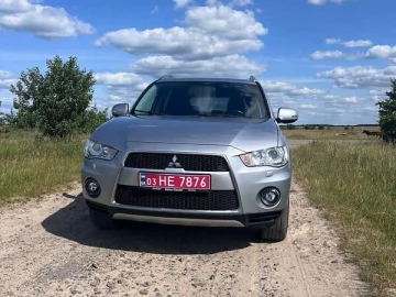 Авто Mitsubishi Outlander Xl 2010 № 7762269