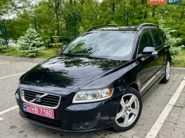 Авто Volvo V50 2010 № 7762501