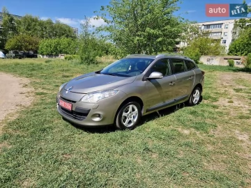 Авто Renault Megane 2010 № 7762511