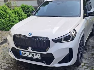 Авто BMW Ix1 2022 № 7762677