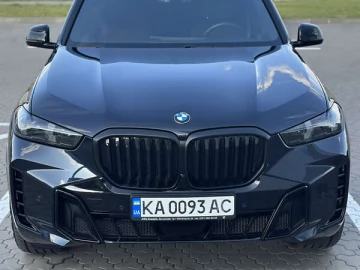 Авто BMW X5 2023 № 7762687