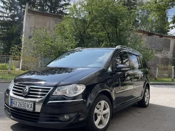 Авто Volkswagen Touran 2009 № 7762807