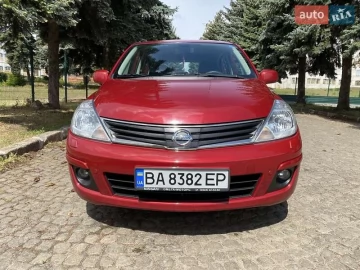 Авто Nissan Tiida 2010 № 7762835