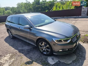 Авто Volkswagen Passat 2016 № 7762940